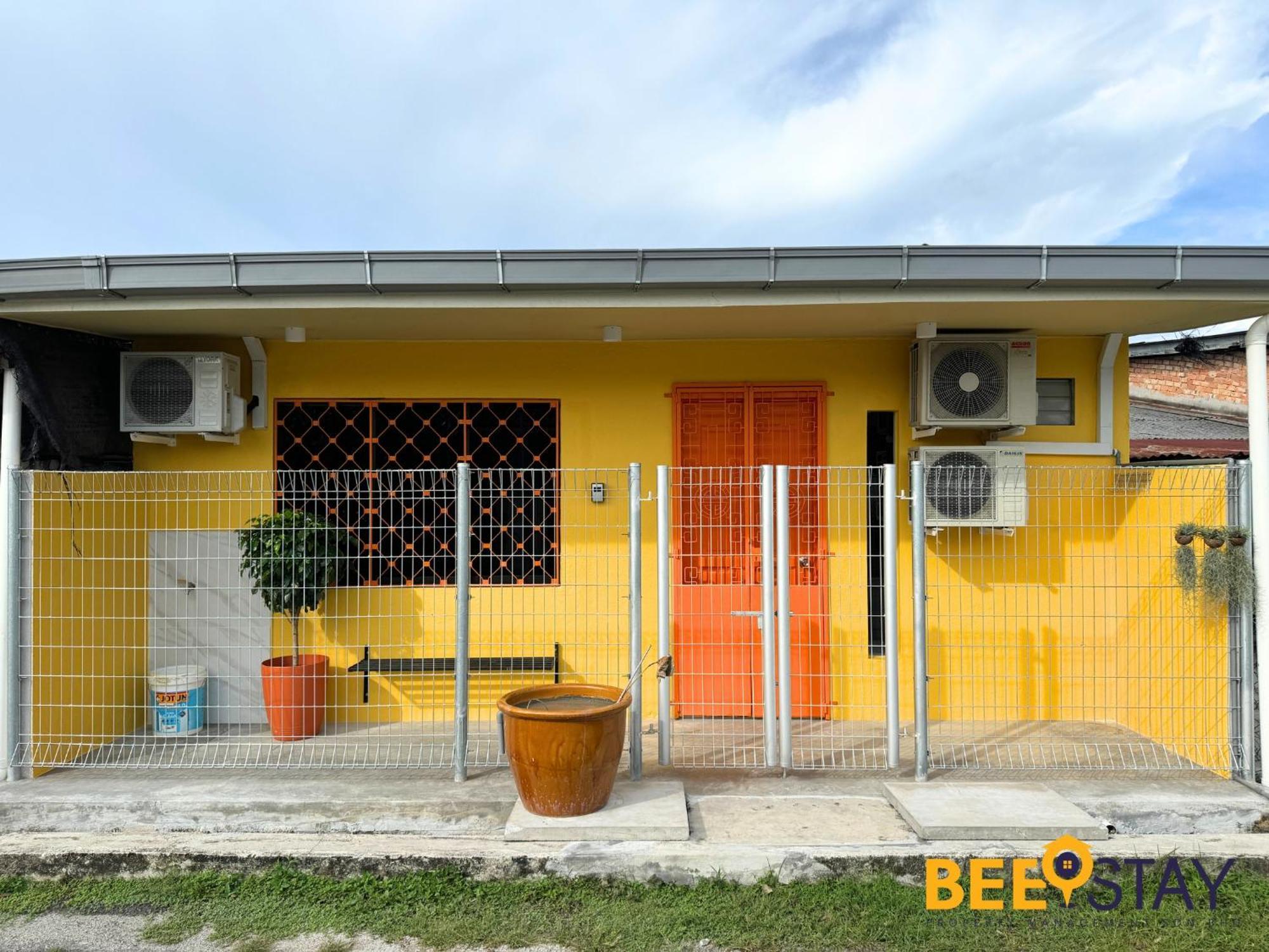 Jenjarom Modern Homestay Jenjarum Exterior photo